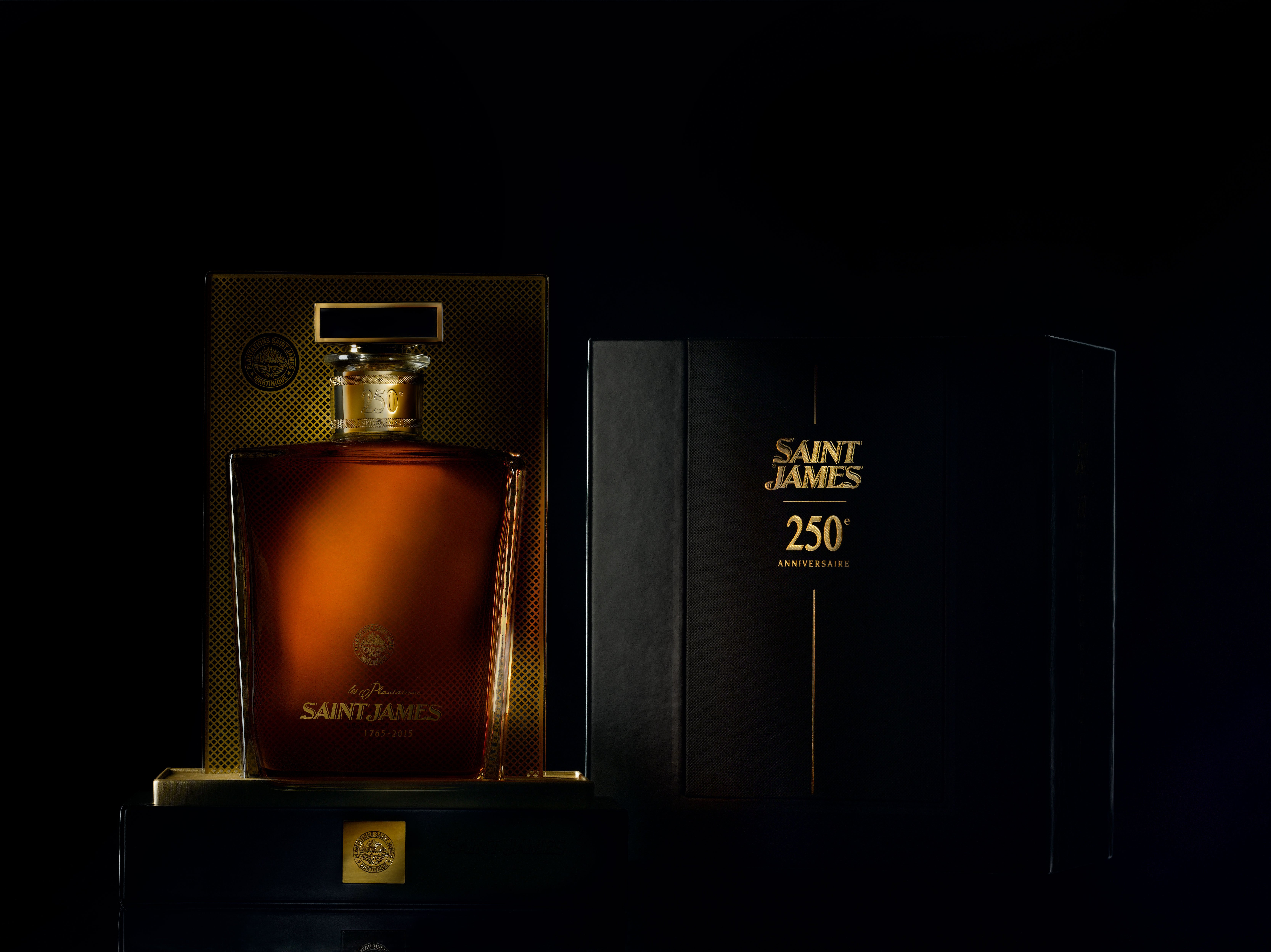 SJ_Carafe_Millesimes_250ans_HD